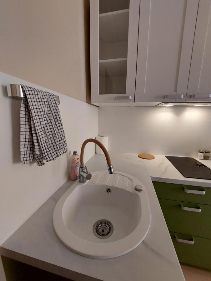 Appartement Cosy One Seperate Bedroom In Center, Perfect For Family Trip. Riga